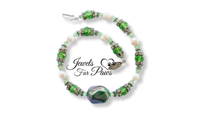 Green Bauble Bead with Green Czech Crystals and Cultured Pearls (S)
